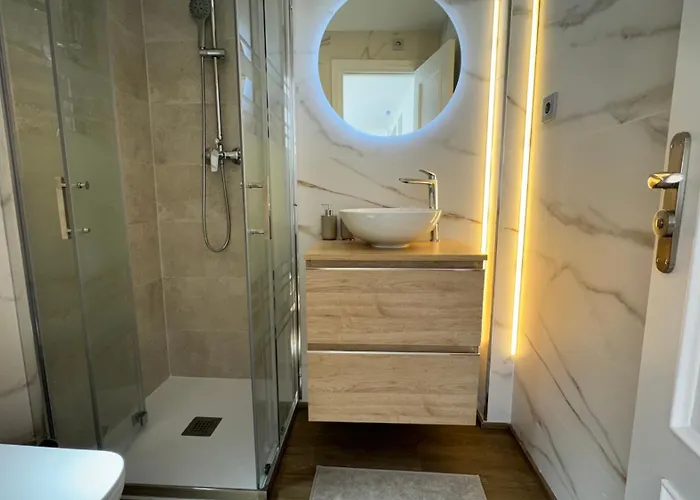 El Pilar A 7 Minutos